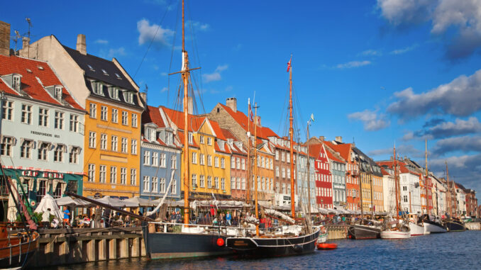 Skandinavische Rundreise: So lässt sich ein Ferienhausurlaub in Dänemark ideal mit Norwegen kombinieren Skandinavische Rundreise: So lässt sich ein Ferienhausurlaub in Dänemark ideal mit Norwegen kombinierenq